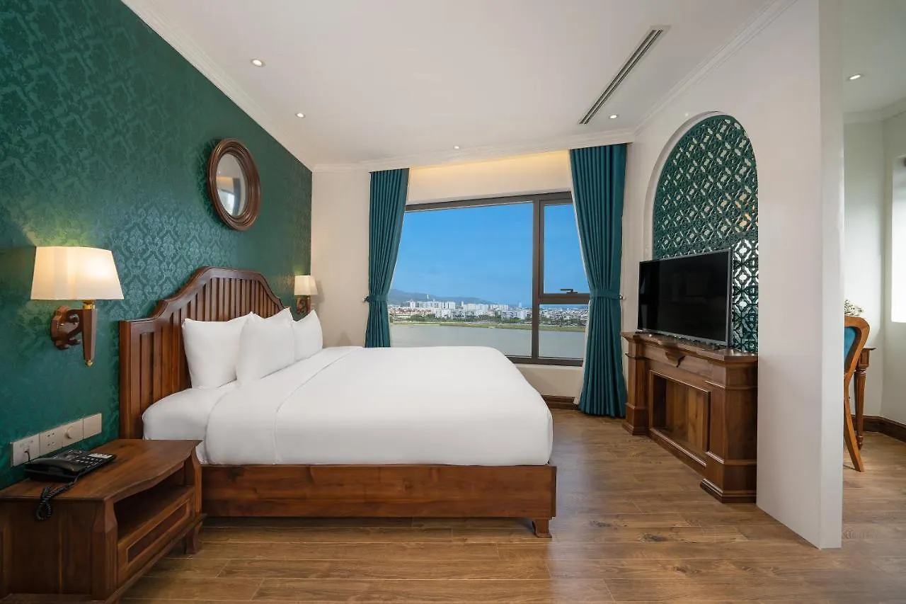 ****  Ds La Belle Vie Hotel & Suite Da Nang Vietnam